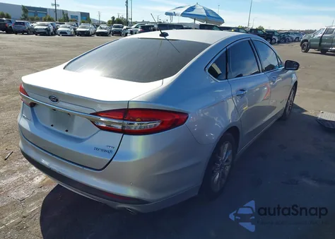 2017 Ford Fusion Hybrid Se из США, поврежденный, VIN 3FA6P0LU7HR163539